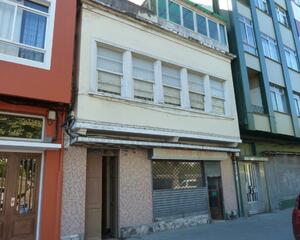 Edificio amb terrassa en Caranza, Ferrol