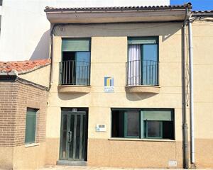 Casa con terraza en Barrio Pinilla, Zamora