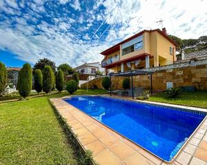Villa amb piscina en Terrafortuna, Vidreres
