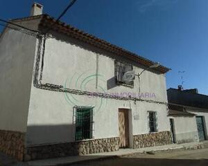Casa rural de 2 habitaciones en Cañadajuncosa, La Cañada
