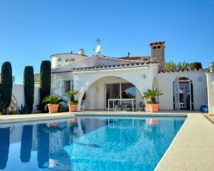 Villa amb piscina en Llobregat, Empuriabrava