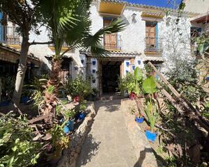 Casa con patio en Cañada, Alameda
