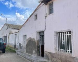 Casa rural con chimenea en Etreros, Sangarcía