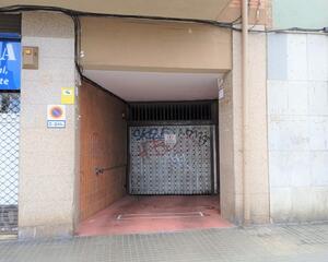 Garatge en La Marina de Port, Sants Barcelona