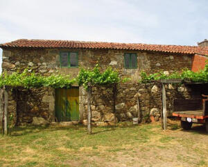Casa en Santa Cruz de Ribadulla, San Mamede de Ribadulla Vedra