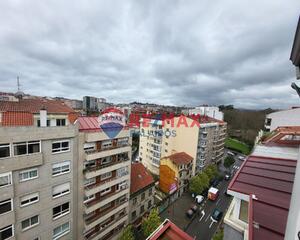 Pis de 4 habitacions en Bembrive, Castrelos Vigo