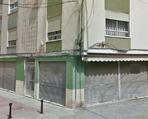 Local comercial en Camino Madrid, Avenida Cieza