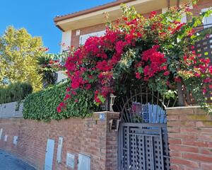 Casa amb terrassa en Jardín de Reus, Reus