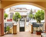 Casa con jardin en Residencial Azahar, Jaén