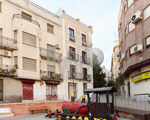 Piso de 3 habitaciones en Jardinillos, Centro Jaén