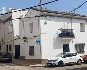 Casa de 2 habitaciones en Giron, Linares