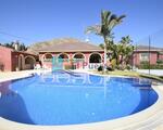 Chalet con piscina en Isla Plana, Cartagena
