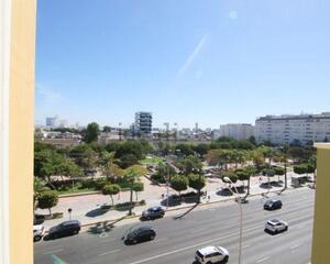 Piso con terraza en Avenida, Cortadura Cádiz