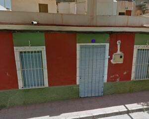 Casa de 2 habitaciones en Bº De la Cruz, Monte Águilas