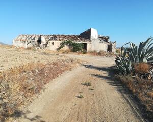 Casa rural de 4 habitaciones en La Parroquia, La Tova Lorca