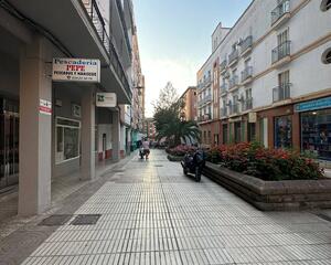 Local comercial en Centro, Pardaleras Badajoz