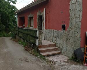 Casa con terraza en Sograndio, Oviedo