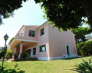 Casa amb xemeneia en Santa Maria, Vilassar de dalt