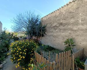 Casa amb jardí en San Andreu, Tordera