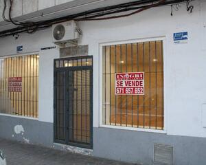Local comercial de 3 habitaciones en Moreria, Centro Ciudad Real