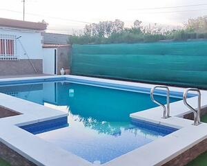 Casa con piscina en Majaneque, Córdoba