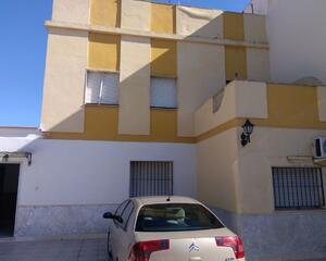 Adosado de 5 habitaciones en Nervión, Sevilla