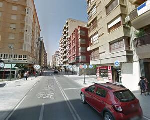 Local comercial en Avenida Juan Carlos I, Lorca