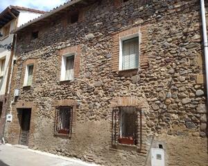 Casa de 3 habitaciones en Santurde de Rioja