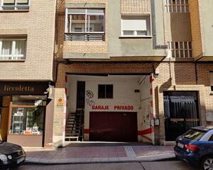 Garaje con trastero en Arrabal , Zaragoza