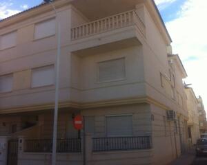 Bungalow de 4 habitaciones en San Roque, Novelda