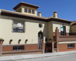 Casa con terraza en Cuesta la Palma, Loja