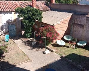 Casa con terraza en Monzón de Campos
