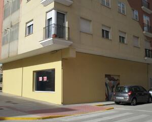 Local comercial en Puerta Valecia, Almansa