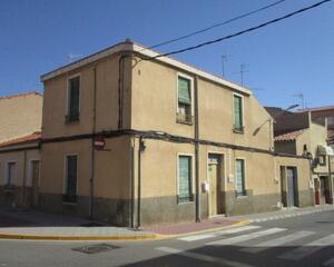 Casa de 3 habitaciones en San Isidro, Almansa