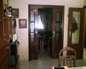 Adosado de 3 habitaciones en Travesia, Mairena del Alcor