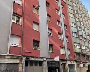 Pis de 2 habitacions en Centro, Gijón