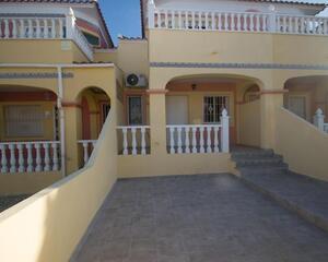 Adosado con terraza en Villamartin, Orihuela Costa