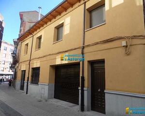 Casa con garaje en Centro, Astorga
