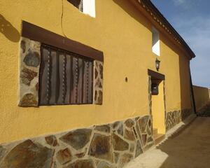 Casa rural de 3 habitaciones en Bañón