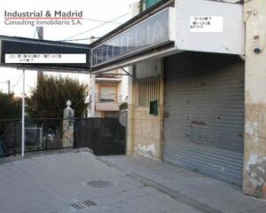 Local comercial en Campo de fútbol, Campo Real