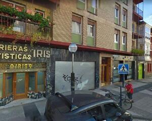 Local comercial de 1 habitación en Coronación, Vitoria-Gasteiz