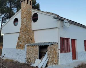 Casa rural con chimenea en Los Serranos, Gestalgar