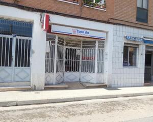 Local comercial con calefacción en Monzalbarba, Zaragoza