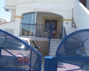 Casa de 3 habitaciones en Polideportivo, Centro Alicante