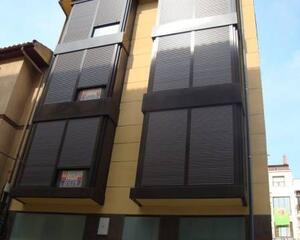 Apartamento con terraza en Centro, Peralta