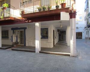 Local comercial con terraza en Levante, Centro Urbano Benidorm