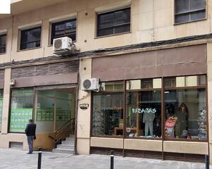 Local comercial con calefacción en Centro, Zamora
