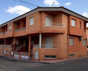 Adosado de 4 habitaciones en Alguazas