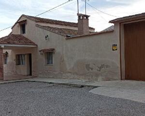 Chalet de 4 habitaciones en Valverde, Elche