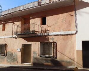 Casa de 3 habitaciones en Roser, La Vall d'uixo